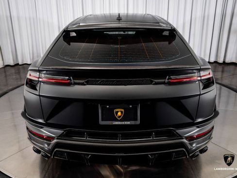 Used 2024 Lamborghini Urus Performante image 18