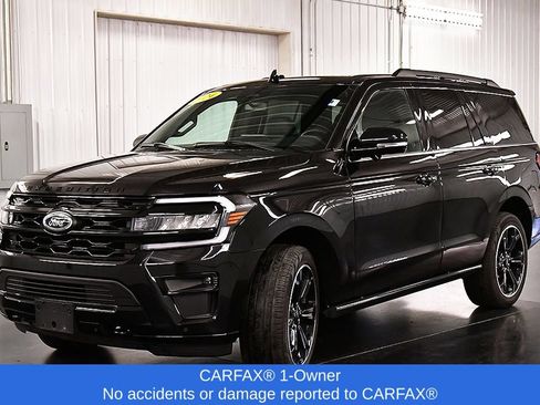 Used 2024 Ford Expedition Limited AWD/4WD image 3