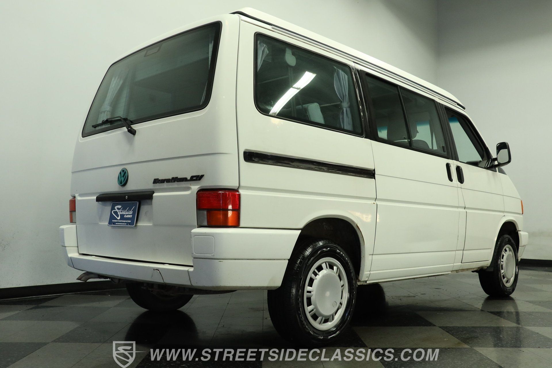 Used 1992 Volkswagen Eurovan Camper FWD image 26