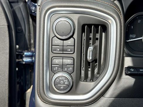 Used 2019 GMC Sierra 1500 AT4 w/ AT4 Premium Package AWD/4WD image 27