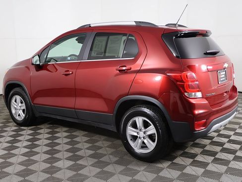 Used 2020 Chevrolet Trax LT image 10