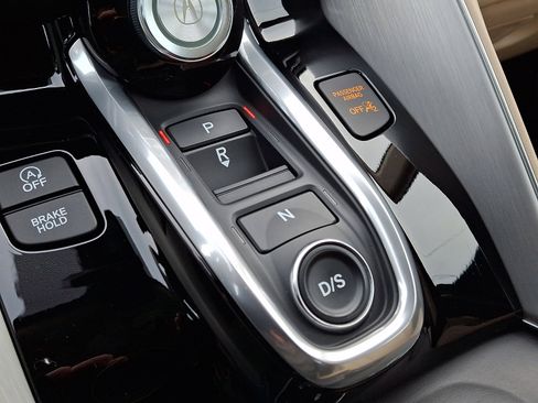 Used 2022 Acura TLX Technology Package image 15