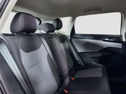Certified 2022 Volkswagen Taos S AWD/4WD image 28