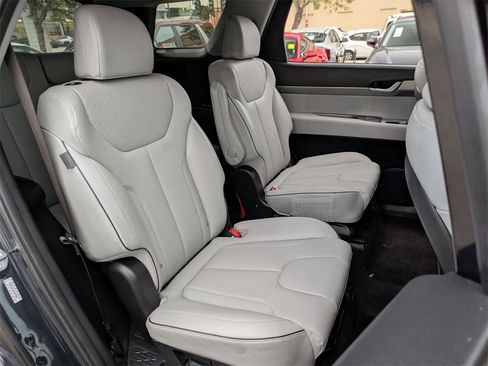 Used 2024 Hyundai Palisade SEL image 26