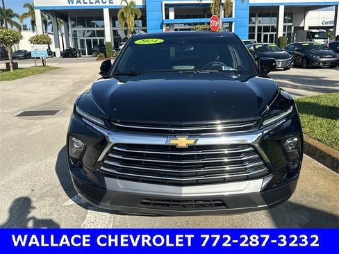 Certified 2024 Chevrolet Blazer Premier image 4