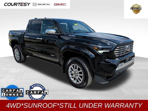 Used 2025 Toyota Tacoma Limited w/ Tow Tech Package image 1