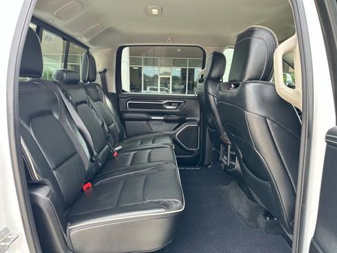 Used 2022 RAM 1500 Laramie AWD/4WD image 40