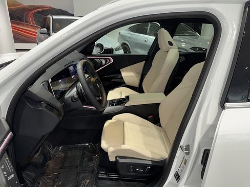 New 2026 BMW X3 xDrive30 w/ Convenience Package image 14