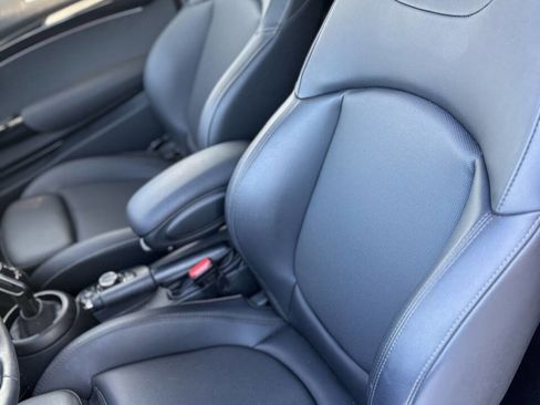 Used 2022 MINI Cooper S image 18