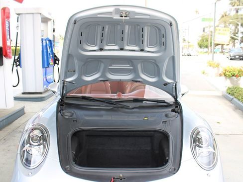 Used 2014 Porsche 911 Carrera image 39