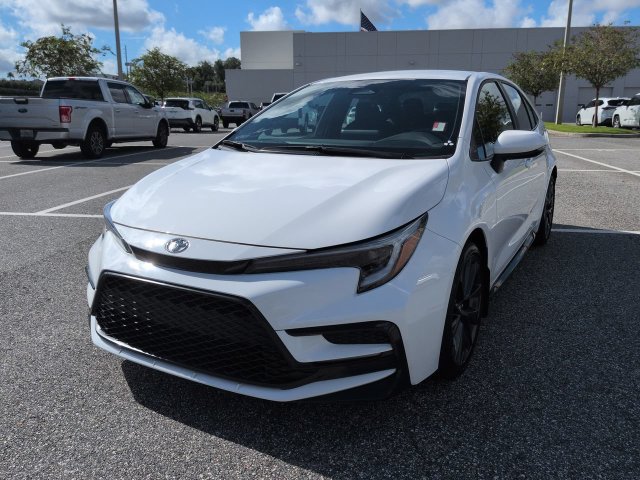 Certified 2025 Toyota Corolla SE FWD image 8