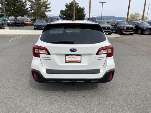 Used 2018 Subaru Outback 3.6R Limited image 57