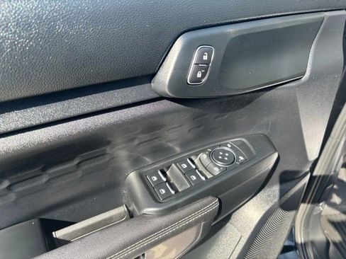 Used 2024 Ford Ranger XLT image 16