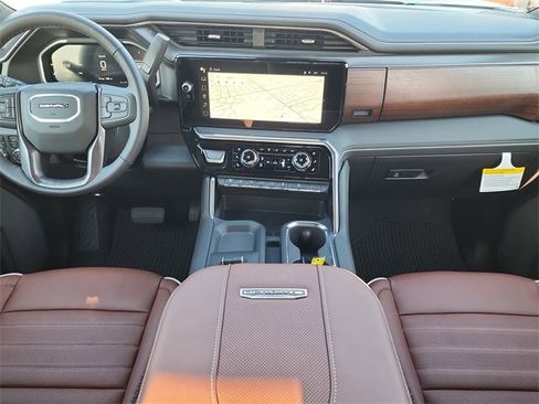 New 2026 GMC Sierra 2500 Denali Ultimate image 22