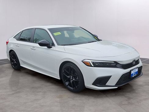 Certified 2024 Honda Civic Sport image 3