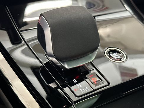 New 2026 Land Rover Range Rover Sport Dynamic SE image 23