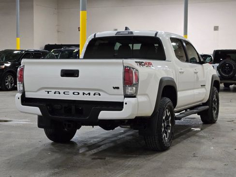 Used 2023 Toyota Tacoma TRD Off-Road image 7