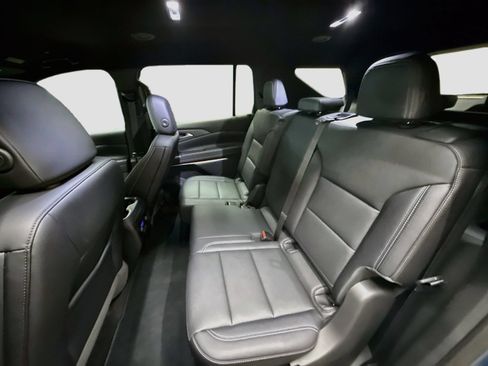 New 2026 Chevrolet Traverse LT w/ Driver Confidence Package AWD/4WD image 27