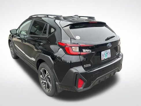 Used 2024 Subaru Crosstrek 2.0i Premium image 9