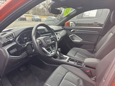 Used 2023 Audi Q3 2.0T Premium image 21