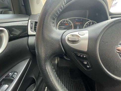 Used 2019 Nissan Sentra SV w/ Special Edition Package image 13