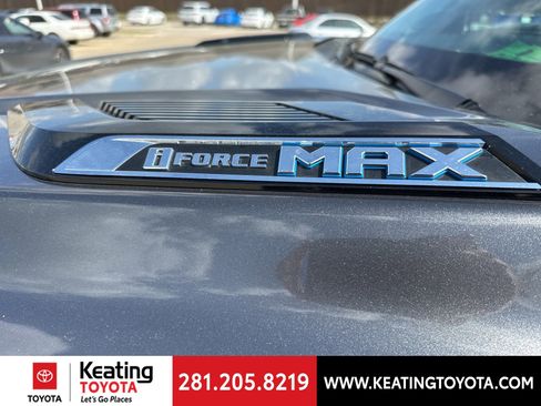 Used 2024 Toyota Tundra Limited image 12