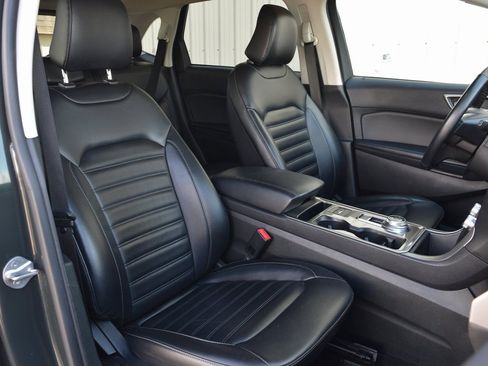 Used 2023 Ford Edge SEL image 36