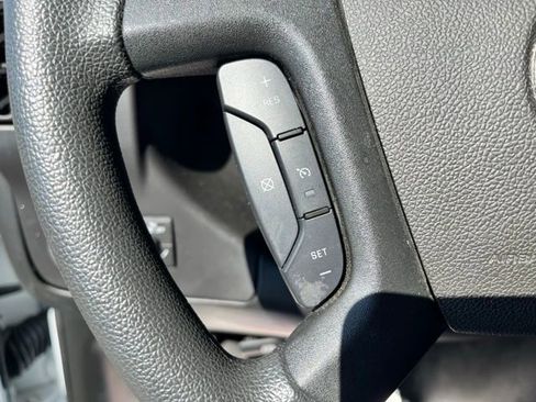 Used 2023 Chevrolet Express 2500 w/ Driver Convenience Package image 25