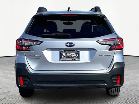 Used 2021 Subaru Outback Premium image 4