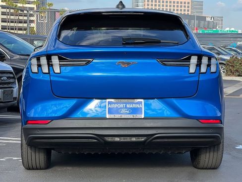 Certified 2025 Ford Mustang Mach-E Premium image 6