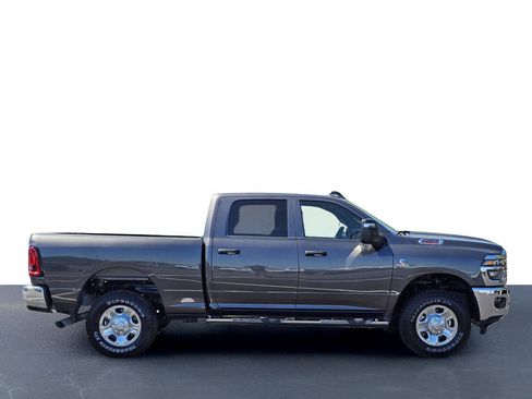 New 2026 RAM 2500 Tradesman AWD/4WD image 9