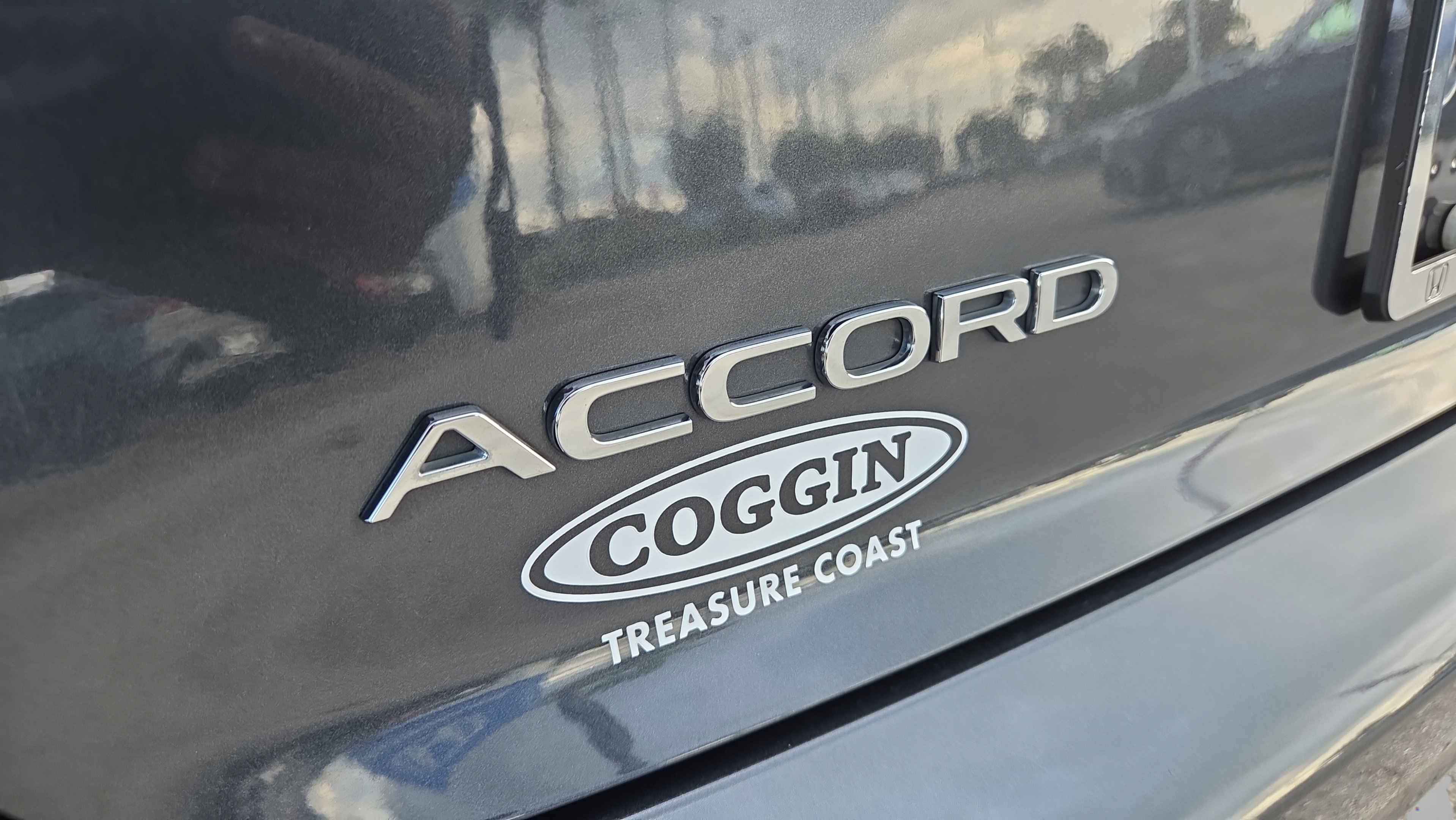 Used 2023 Honda Accord EX image 15