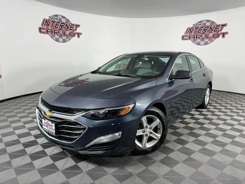 Used 2020 Chevrolet Malibu LS FWD image 1