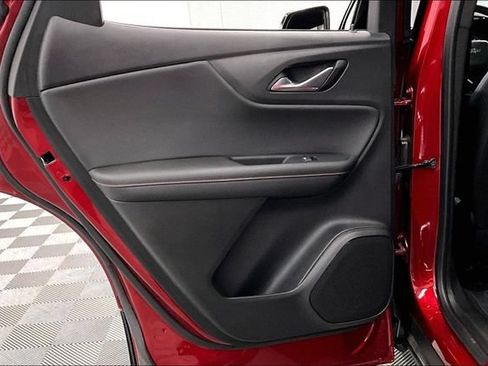 Used 2024 Chevrolet Blazer RS FWD image 23