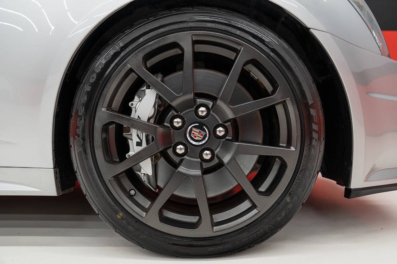 Used 2010 Cadillac CTS V RWD image 59
