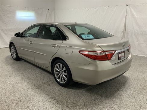 Used 2016 Toyota Camry XLE w/ Protection Package (Q2) FWD image 7