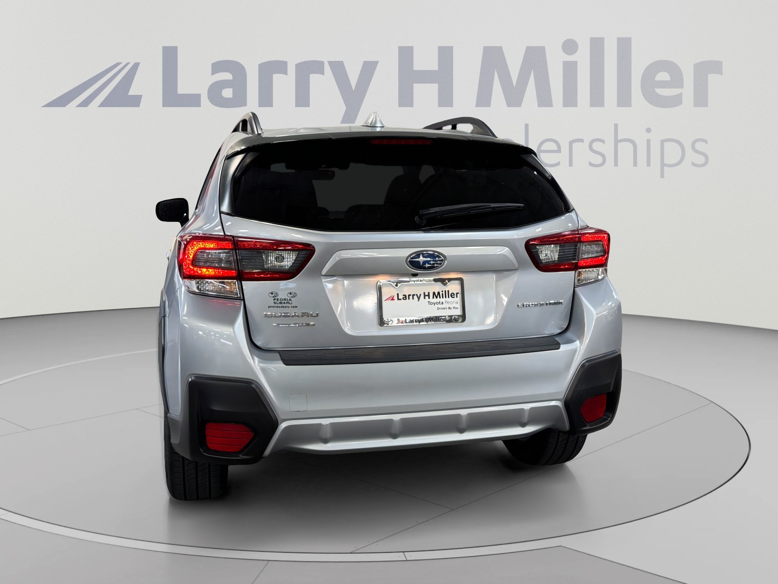 Used 2020 Subaru Crosstrek 2.0i Premium w/ Moonroof Package 2 AWD/4WD image 4