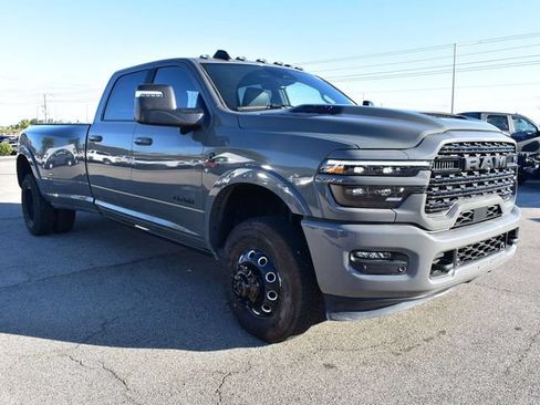 New 2026 RAM 3500 Limited AWD/4WD image 41