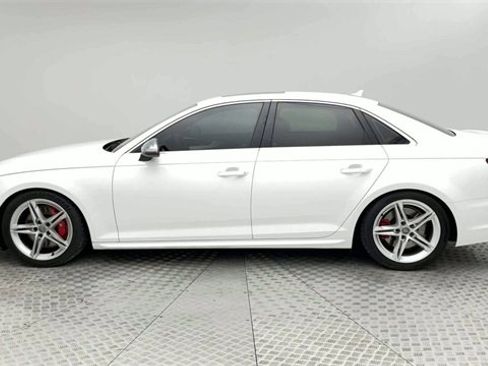 Used 2019 Audi S4 Premium Plus w/ Premium Plus Package image 5