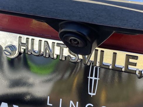 Used 2022 Lincoln Corsair FWD w/ Equipment Group 101A image 5