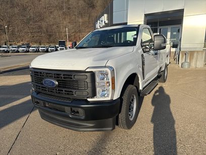 New 2025 Ford F250 XL w/ FX4 Off-Road Package