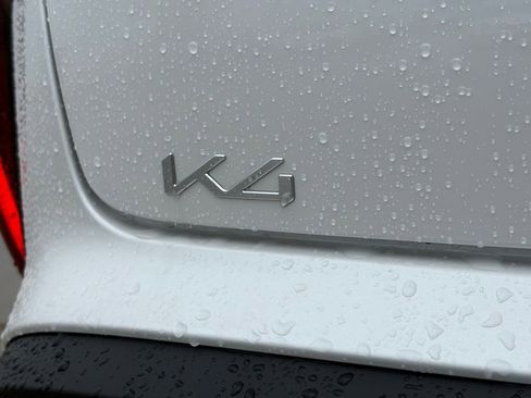 New 2026 Kia K4 LXS image 10