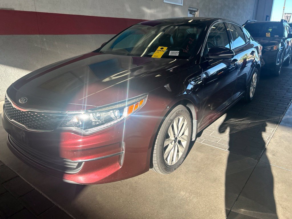 Used 2018 Kia Optima EX w/ Premium Package FWD image 1
