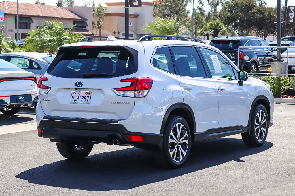 Certified 2023 Subaru Forester Limited AWD/4WD image 5