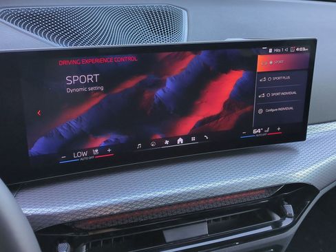 Used 2025 BMW M340i image 23