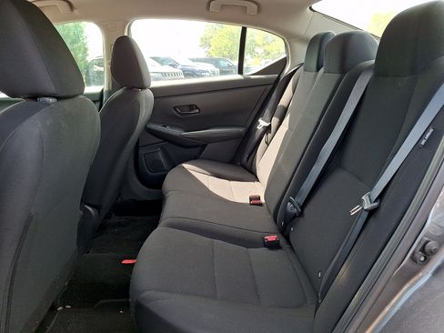 Used 2025 Nissan Sentra S FWD image 10