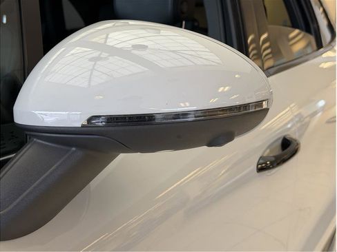 Used 2021 Porsche Macan S image 40