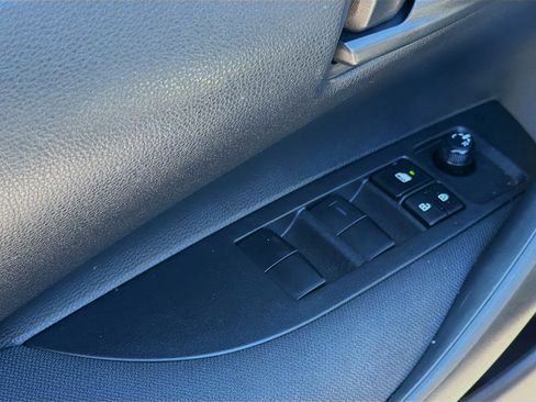 Used 2024 Toyota Corolla LE image 20