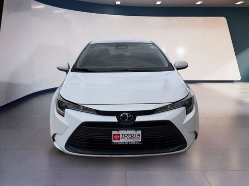 Used 2024 Toyota Corolla LE image 8