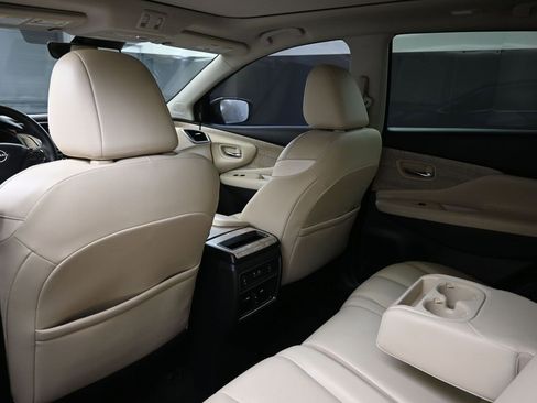 Used 2024 Nissan Murano SL image 19